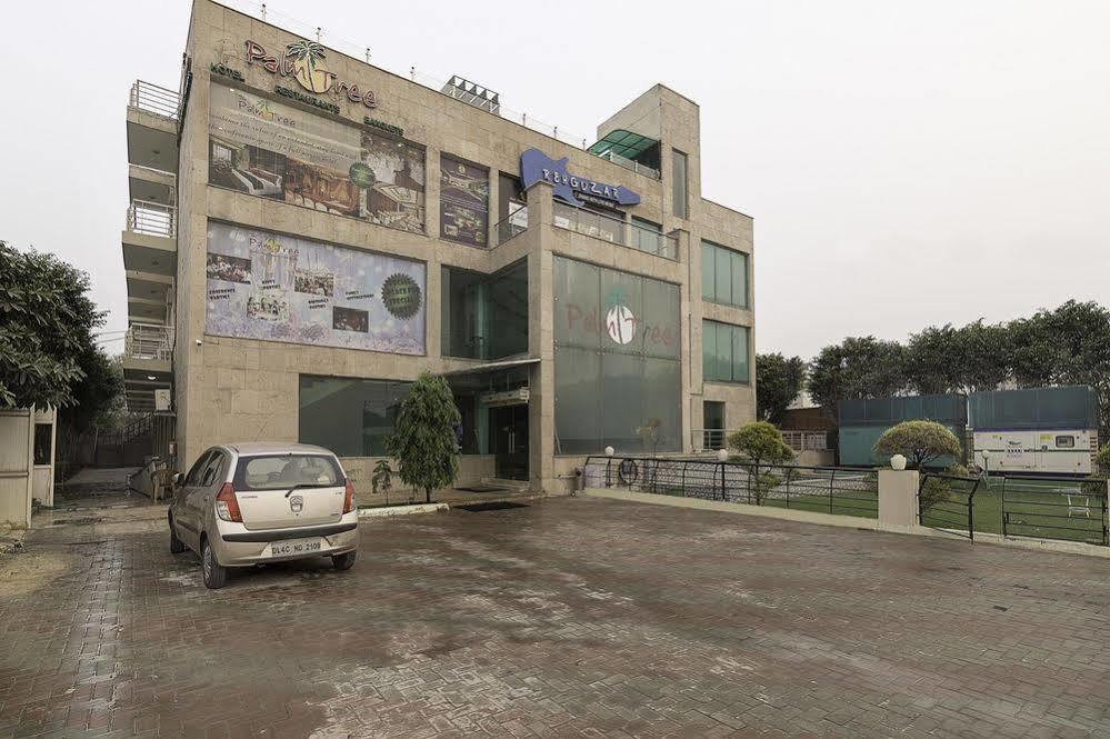 Treebo Palm Tree Palam Vihar Hotel Gurgaon Eksteriør billede
